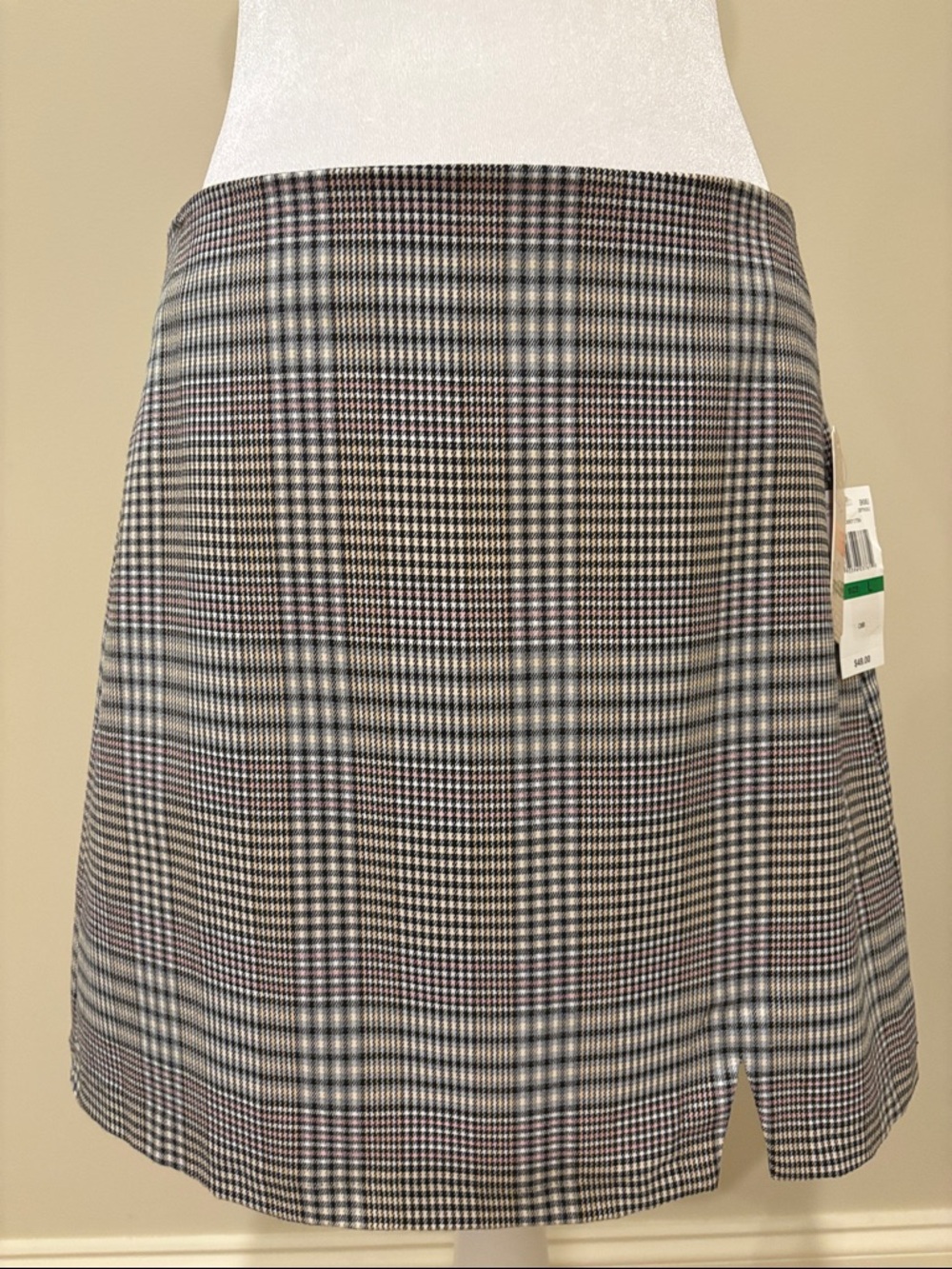 Gianni Bini/GB Plaid Mini Skirt in Black and Light Pink with Cream Accent
